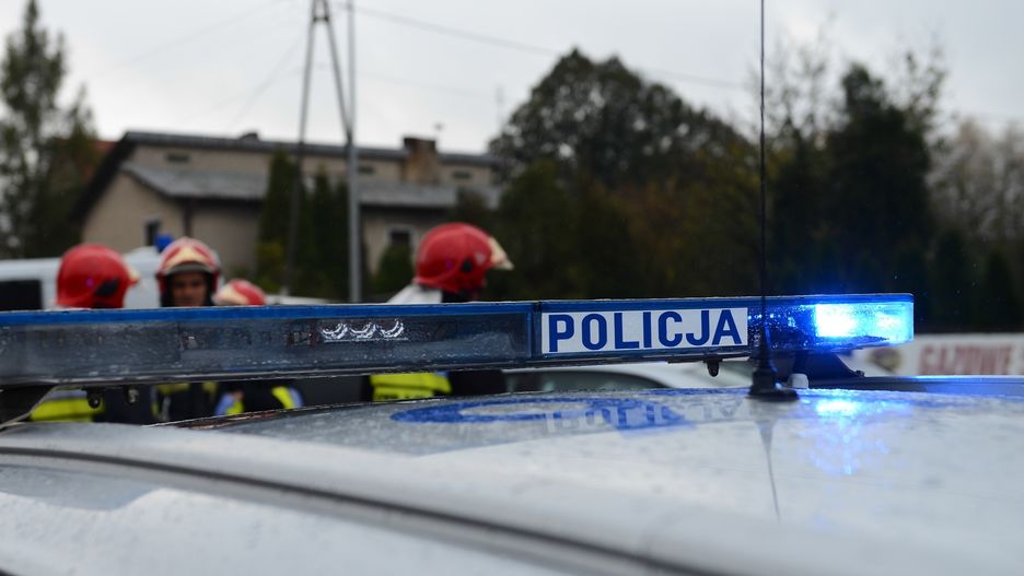 Rannych z samochodu wydobyli strażacy