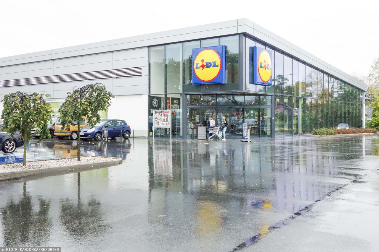 Lidl testuje bramki za kasami samoobsługowymi. Tak chce upiec kilka pieczeni na jednym ogniu