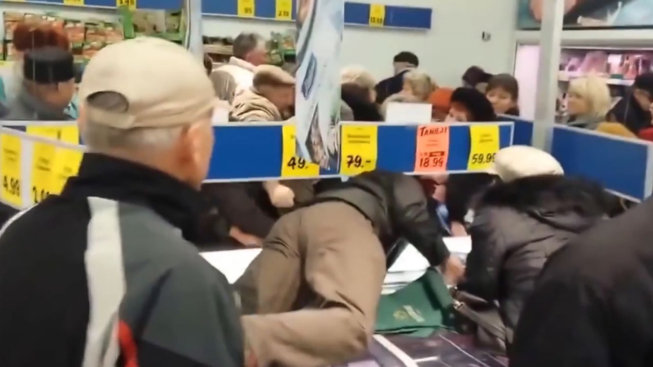 Rząd uderzy w marki własne? Dyskonty mają sposób, jak to obejść 
