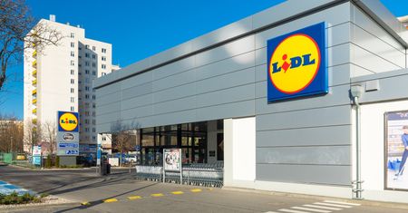 Lidl daje zarobić. Podnosi pensje i stworzy setki nowych miejsc pracy