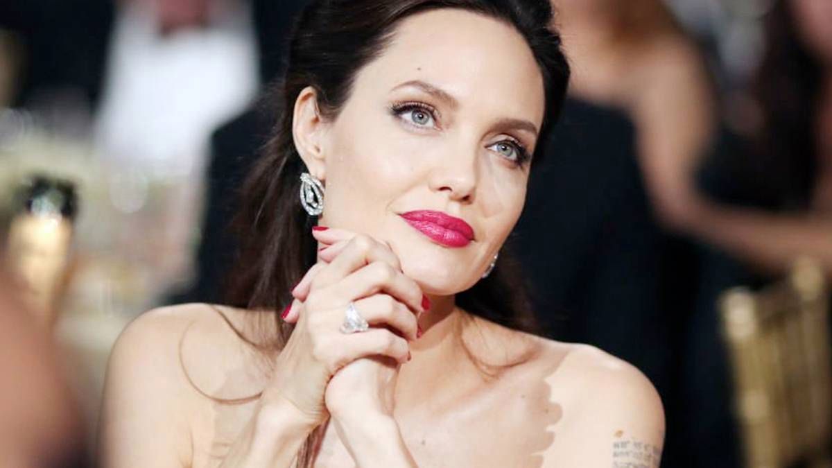 Angelina Jolie na pięknych zdjęciach zrobionych przez jej najmłodszego syna. Co za talent!