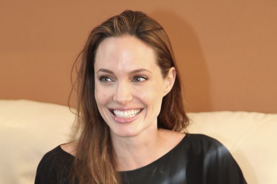 Angelina Jolie stanęła w obronie imigrantów. "Nastały bardzo mroczne czasy"