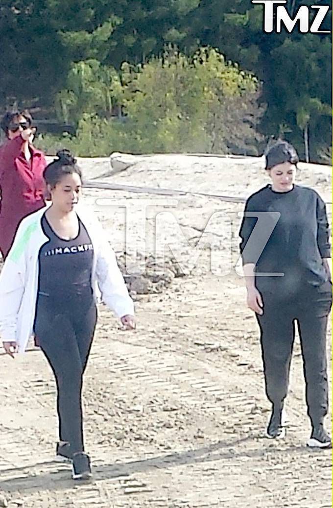 Kylie Jenner w ciąży - jedyne zdjęcie opublikował portal TMZ