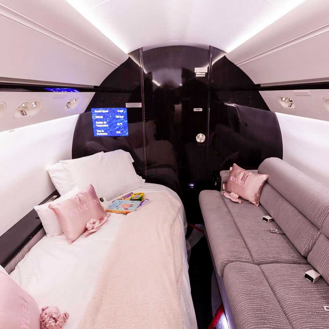 Kylie Jenner - wnętrze prywatnego samolotu