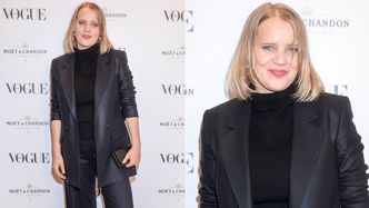 Joanna Kulig cała na czarno bawi się na świątecznej imprezie "Vogue Polska" (FOTO)