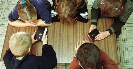 Afera na lekcji religii w Rokietnicy. Rodzice oburzeni