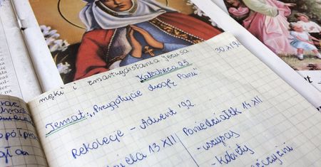 Mniej religii w łódzkich szkołach. Godzina zamiast dwóch