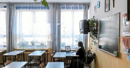 Poseł Lewicy odpowiada arcybiskupowi. Ma pomysł na religię w szkołach