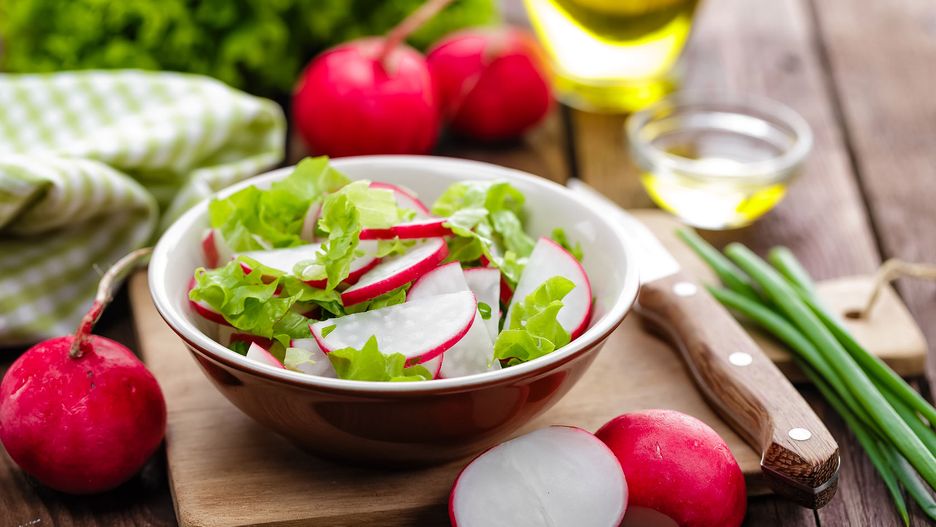 Nowalijki świetnie nadają się na wiosenne kanapki.