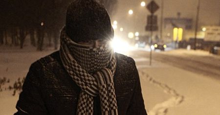Tak powinno się wiązać szalik