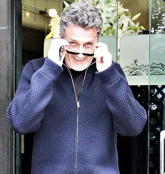 Paweł Pawlikowski w restauracji w Los Angeles