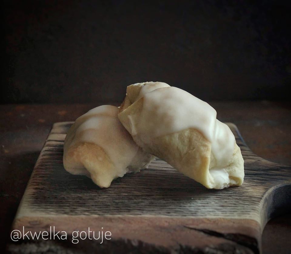 Rogaliki drożdżowe