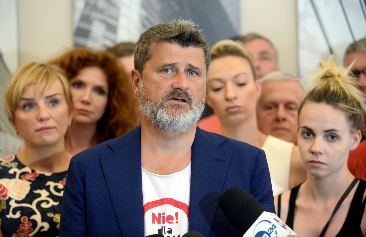 Palikot pożegnał się z polityką. Mocne podsumowanie życiowej decyzji