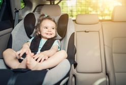 Jak przewozić dziecko w foteliku samochodowym?