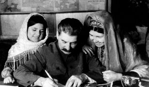 Rosja jest nam winna 54 miliardy dolarów. Poznaj prawdę o tym, jak Sowieci ograbili Polskę