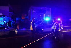 Media już wiedziały, rodzice nie. Ponad godzinę czekali na informacje przed escape roomem