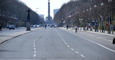 Koronawirus w Niemczech. Zgromadzenia powyżej dwóch osób zakazane. Ogromne kary