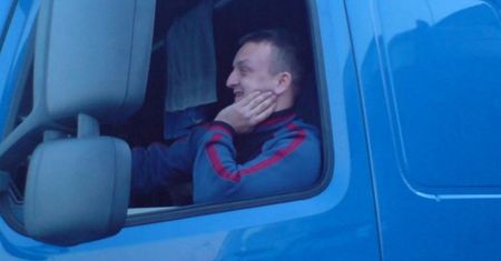Nie było walki w kabinie ciężarówki? Sensacyjne doniesienia z Niemiec