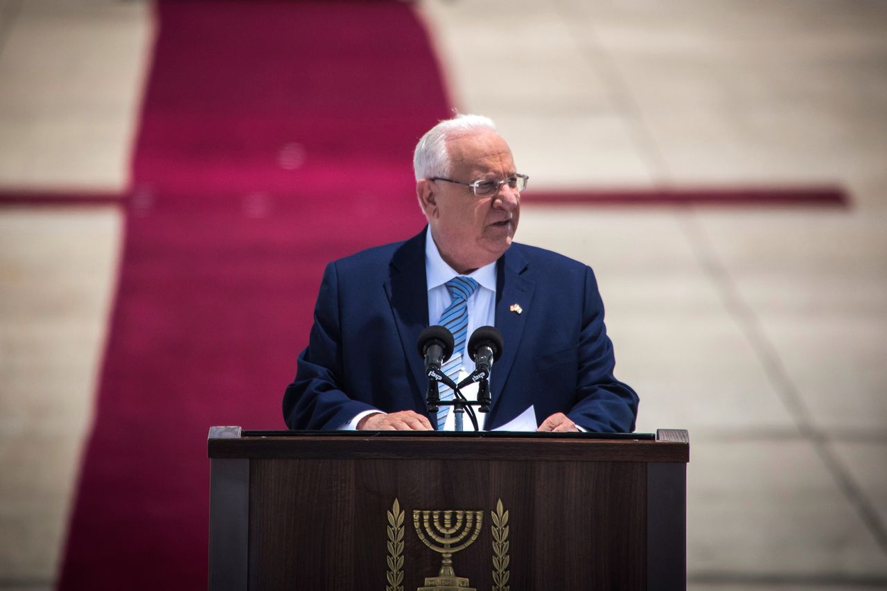 Prezydent Izraela komentuje słowa Mateusza Morawieckiego. "Nowe dno"