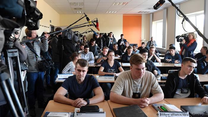 Berlińska policja werbuje intensywnie osoby ze środowisk imigranckich