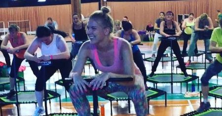 Trening na trampolinach