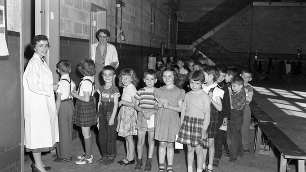 Badania i eksperymenty Koprowskiego zrewolucjonizowały medycynę. Zdjęcie poglądowe.