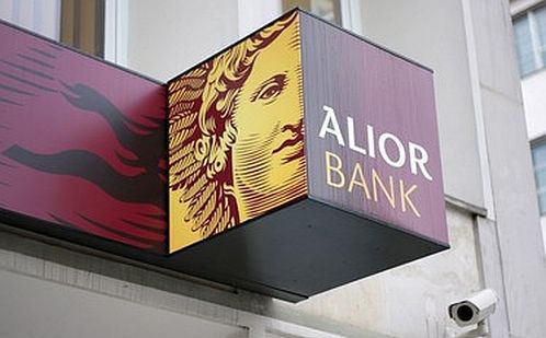 Część oddziałów Alior Banku zniknęła z rynku. Ale liczba klientów wzrosła o 6 proc.