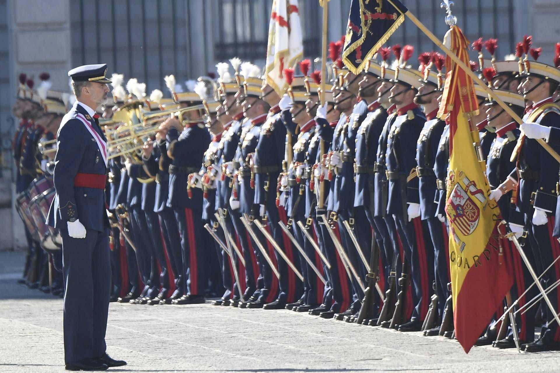 Filip VI zrezygnował z dziedziczenia tronu
