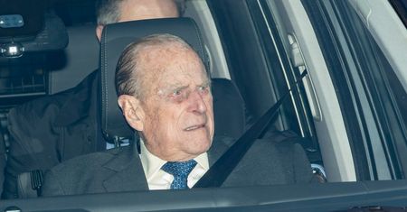 Książę Filip był przeciwny ślubowi Harry'ego z Meghan. Nowe fakty