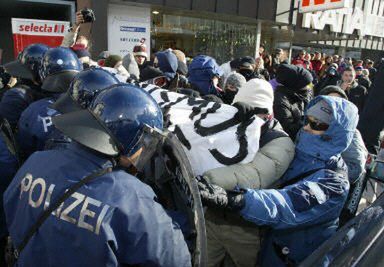 Demonstracja antyglobalistów w Szwajcarii