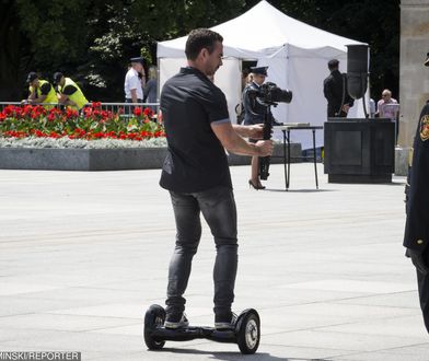 Nowy hit komunijny. Polacy przesiadają się na e-deskorolki