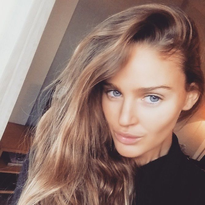 Zespół jelita drażliwego sprawia, że modelka ma wahania nastroju, mdłości oraz jest ciągle senna i zmęczona.