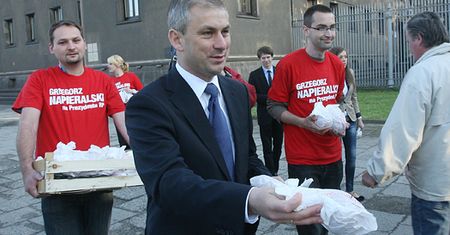 Czy jabłko skusi wyborców?