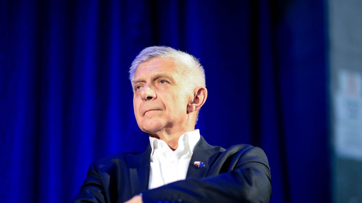 Profesor Marek Belka ostrzega, że walka z inflacją w okresie spowolnienia gospodarki może być trudna.