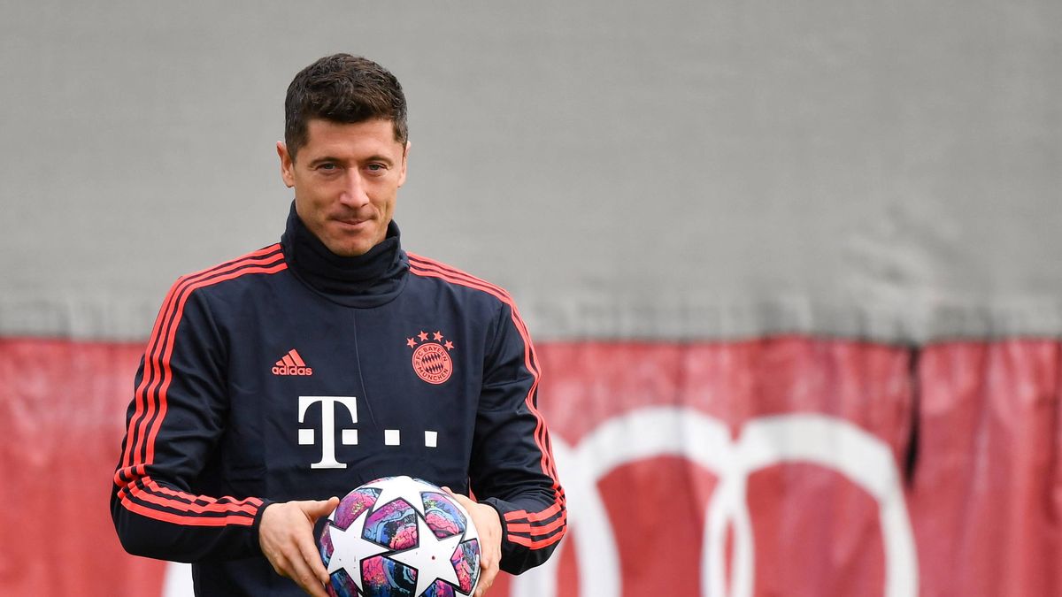 Robert Lewandowski wesprze seniorów przekazując zyski ze sprzedaży kawy