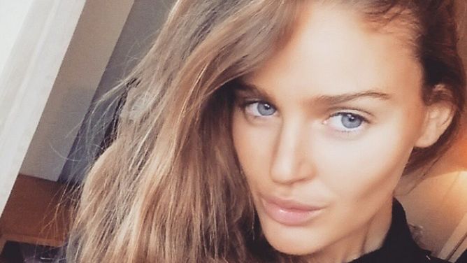Zespół jelita drażliwego sprawia, że modelka ma wahania nastroju, mdłości oraz jest ciągle senna i zmęczona.