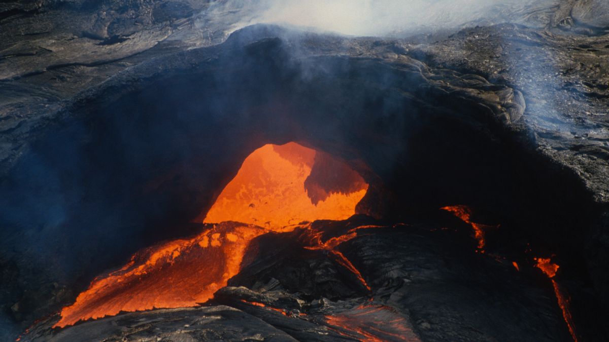 Lava tube