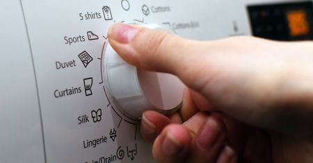 Raz w miesiącu zrób pranie bez prania, a pralka będzie czysta i pachnąca