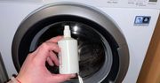 Będąc w aptece, kupiła to za 3 złote, a później wlała do pralki. Od razu pozbyła się problemu