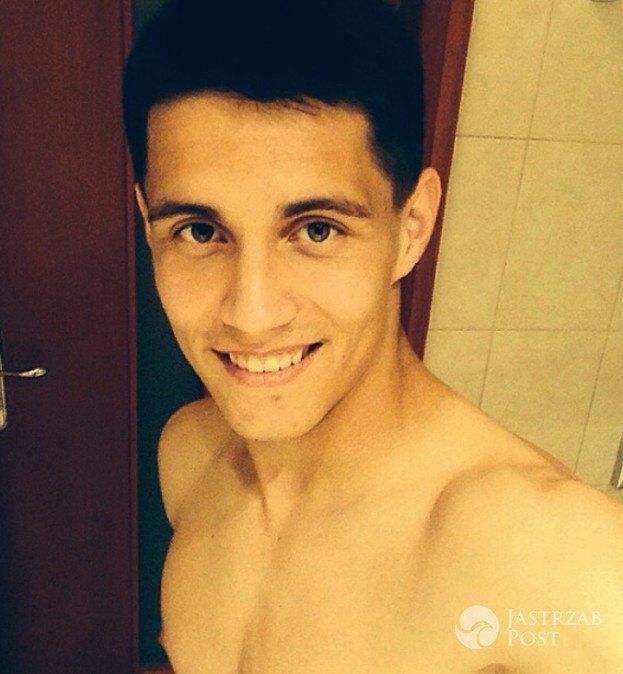 Bartek Kapustka bez koszulki