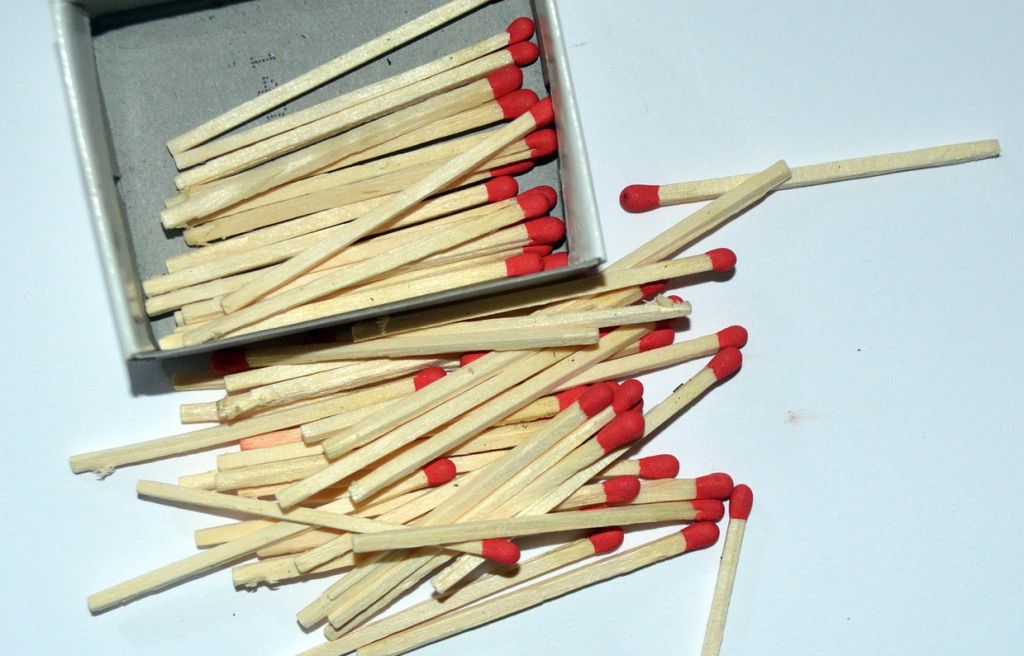 #łamigłówka Przestaw jedną zapałkę i rozwiąż równanie!