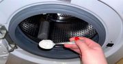Do bębna pralki dodałam łyżeczkę produktu z kuchni. Brzydki zapach zniknął po pierwszym użyciu