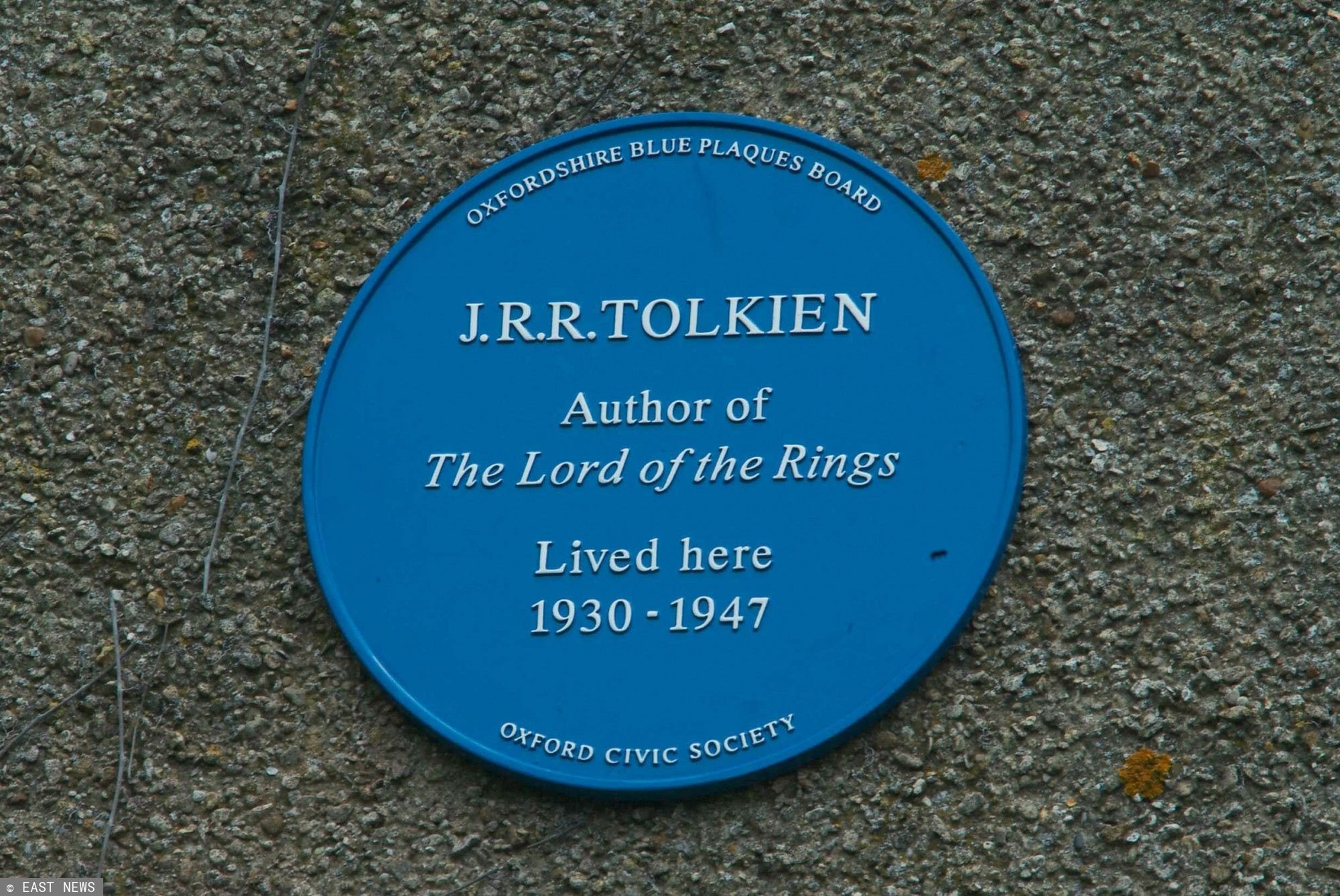 Dom J.R.R. Tolkiena wystawiony na sprzedaż! W tym miejscu napisał “Władcę Pierścieni” oraz “Hobbita” 