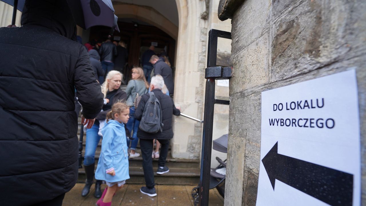 Wyniki wyborów parlamentarnych 2019. KO wygrała wśród Polonii. Nawet w Korei Północnej