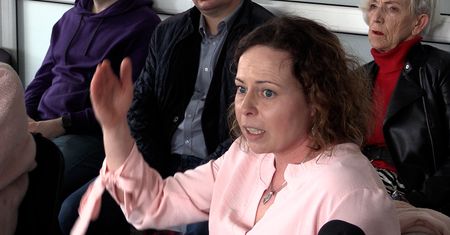 Prezydent chce zlikwidować parking – mieszkańcy protestują – VIDEO