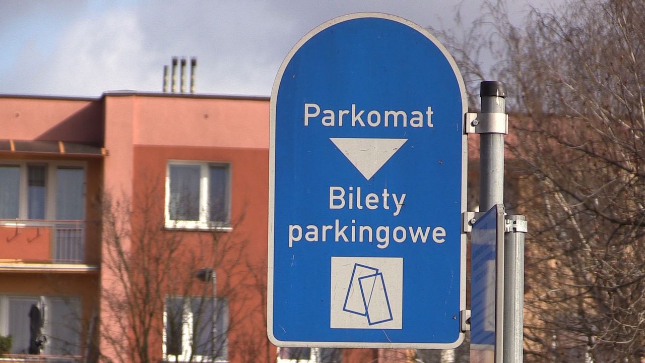 Uwaga kierowcy! Od jutra parkingi w Pile będą płatne