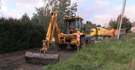 W Zawadzie zwijają asfalt