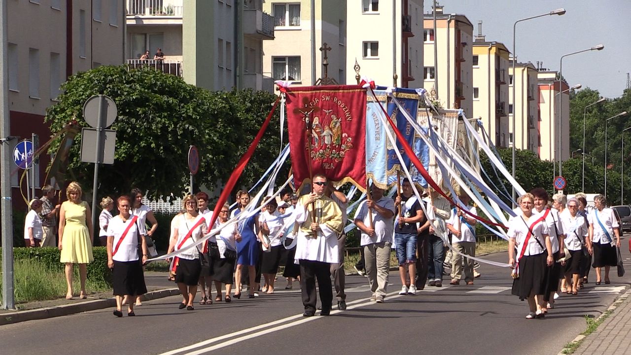 Boże Ciało w Pile – VIDEO