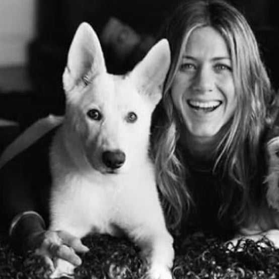 Jennifer Aniston i Dolly