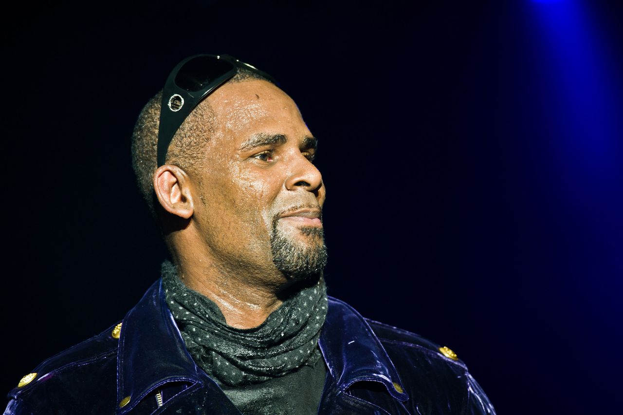 R.Kelly narzeka na swoje zdrowie w więzieniu. Domaga się zwolnienia